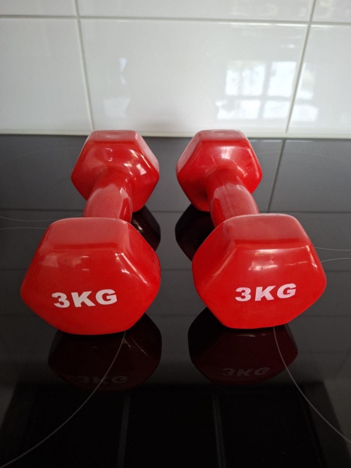 Set van 2 rode dumbbells van 3 kg, Sport en Fitness, Fitnessmaterialen, Ophalen, Zo goed als nieuw, Rug, Dumbbell