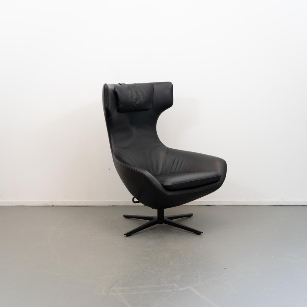 1x Leolux Caruzzo PLUS Fauteuil + Voetenbank - Zwart Leer, Niet ingevuld, Niet ingevuld, 75 tot 100 cm, Ophalen of Verzenden