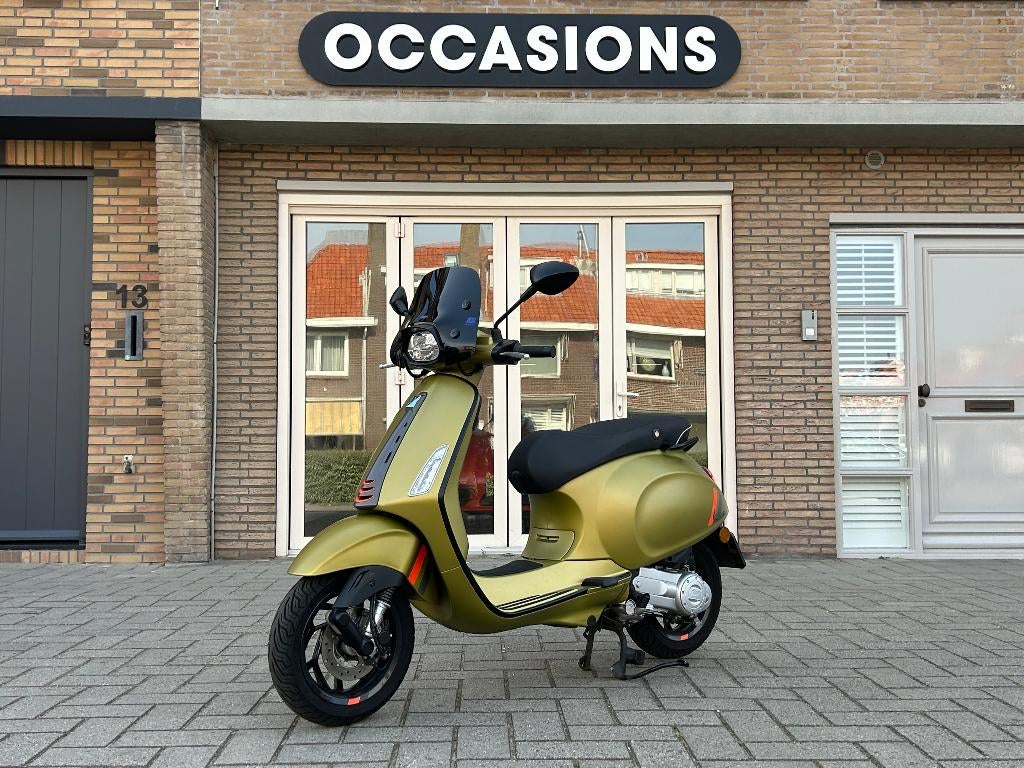 Vespa Sprint 4T 2024 | 1e Eig | 45km/u | Vaste prijs, Ophalen, Maximaal 45 km/u, Vespa S, Zo goed als nieuw