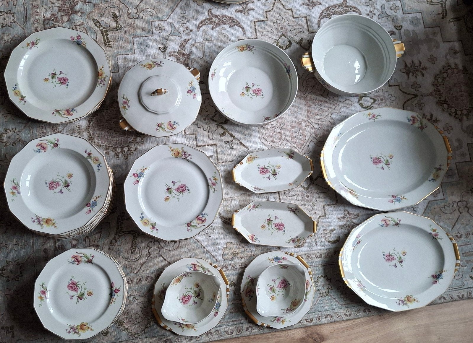 Groot Vintage Porseleinen Servies Bavaria 53 delig, Ophalen
