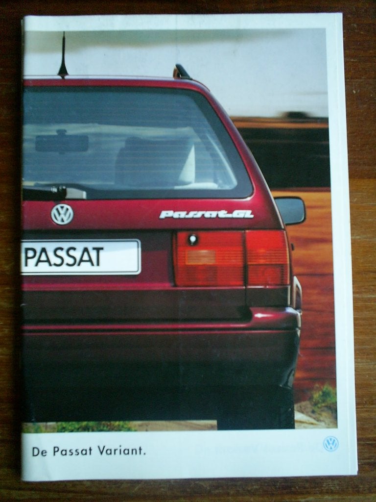 VW De Passat Variant [ 8 / 1994 en of 1 / 1995 ] 40 pag., Ophalen of Verzenden, Zo goed als nieuw, Volkswagen