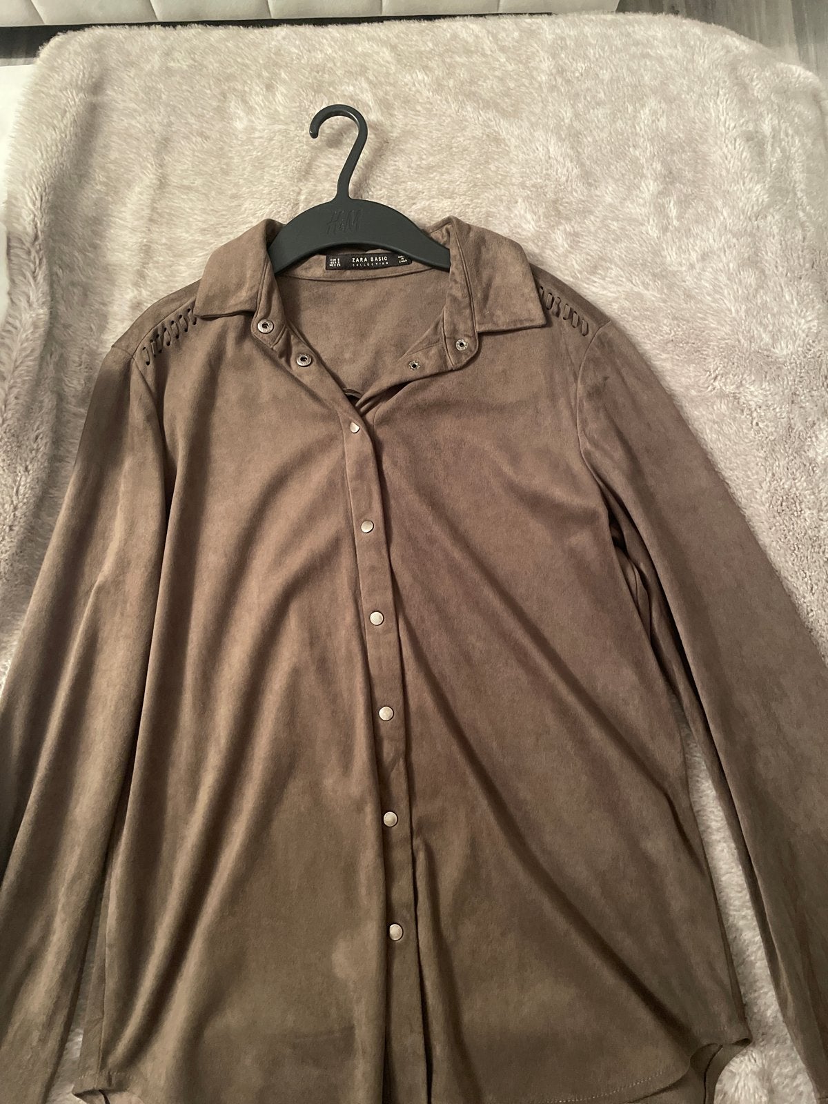 Zara Basic Collection Suedine Blouse Maat S, Ophalen, Bruin, Zo goed als nieuw, Lange mouw