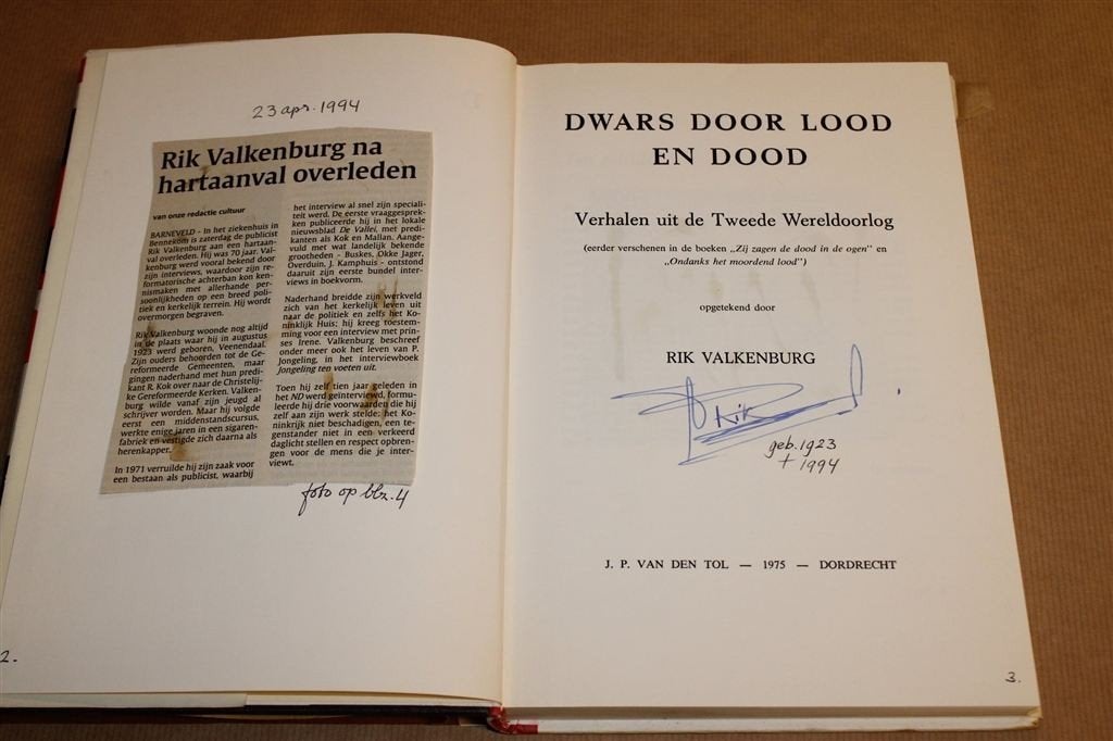 Dwars door Lood en Dood — Verhalen WO II — Gesigneerd, Ophalen of Verzenden, Tweede Wereldoorlog, Gelezen, Overige onderwerpen
