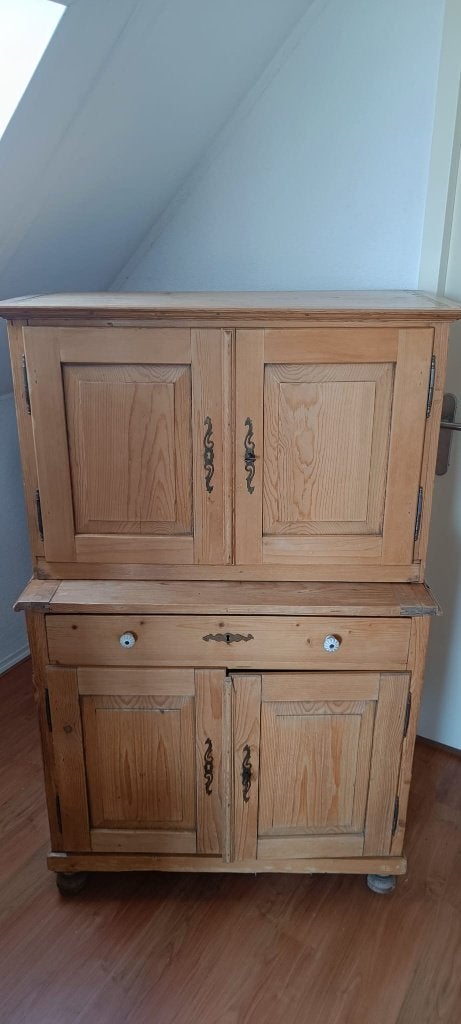 Antieke grenen kast met uitschuifbaar werkblad, Ophalen, Gebruikt, Antiek, Landelijk, Vintage