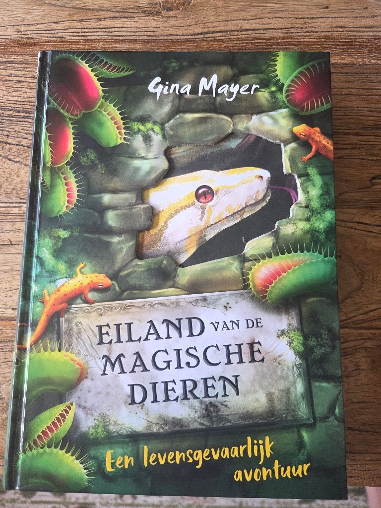 Eiland van de magische dieren, Boeken, Ophalen of Verzenden, Zo goed als nieuw, Gina Mayer, Fictie