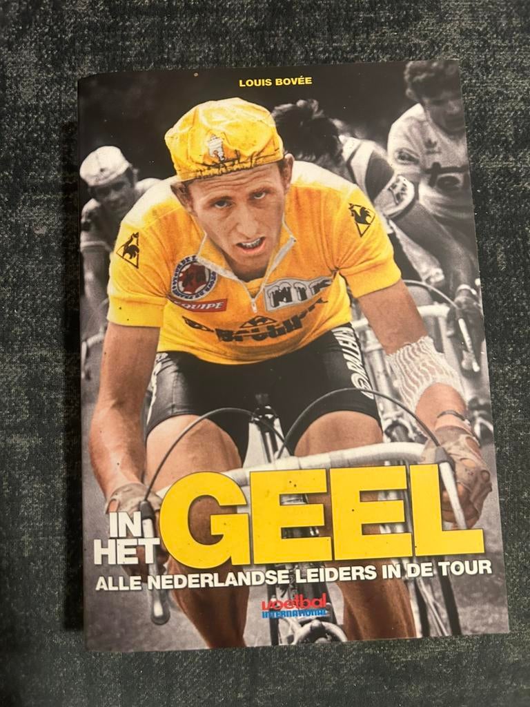IN HET GEEL TOUR DE FRANCE Nederlanders in het GEEL, Ophalen of Verzenden, Zo goed als nieuw, Overige typen