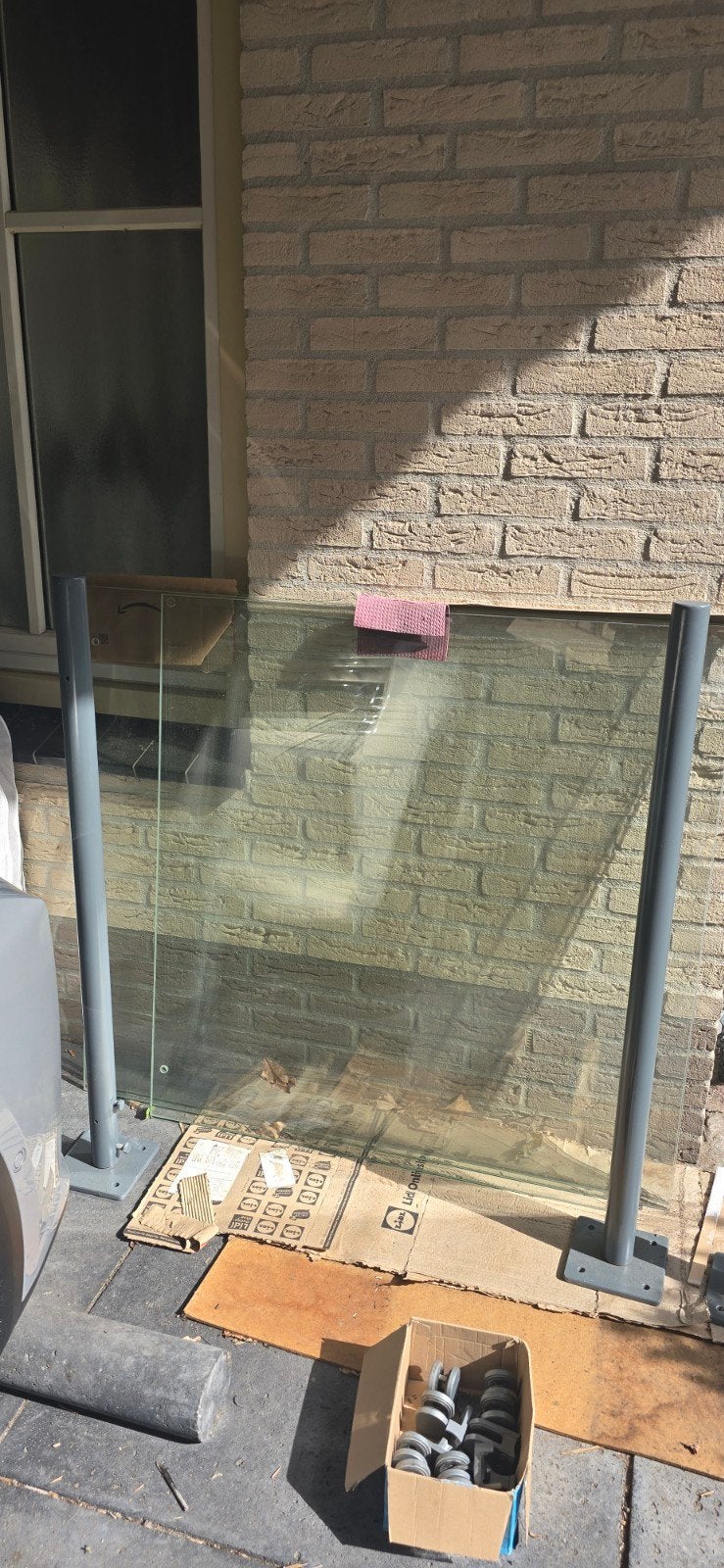 Glazen platen met palen voor balustrade of afscheiding, Ophalen, Gebruikt, 80 tot 120 cm, 80 tot 120 cm