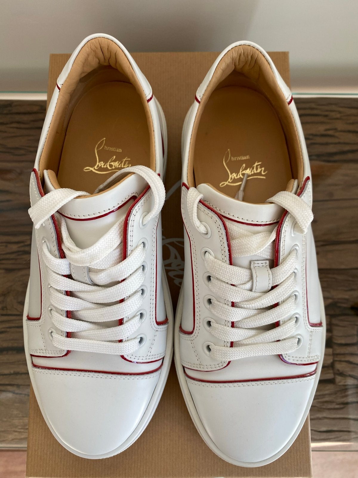 Christian Louboutin sneakers maat 37.5 met bon Orgineel, Ophalen, Zo goed als nieuw, Wit, Sneakers of Gympen