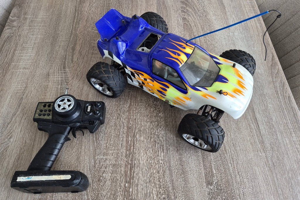 RC Nitro Truck, Gebruikt, Auto offroad, Ophalen of Verzenden, Schaal 1:10
