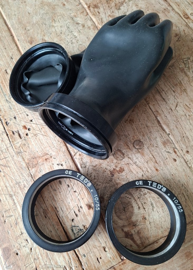 TED's Dryglove Ring set 10/55, Watersport en Boten, Duiken, Ophalen of Verzenden, Zo goed als nieuw, Overige typen