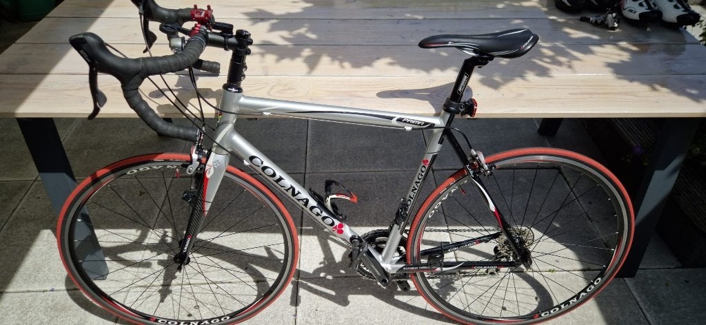 Colnago racefiets - Schadevrij, Krasvrij, Inclusief extra's, Fietsen en Brommers, Fietsen | Racefietsen, 28 inch, 10 tot 15 versnellingen
