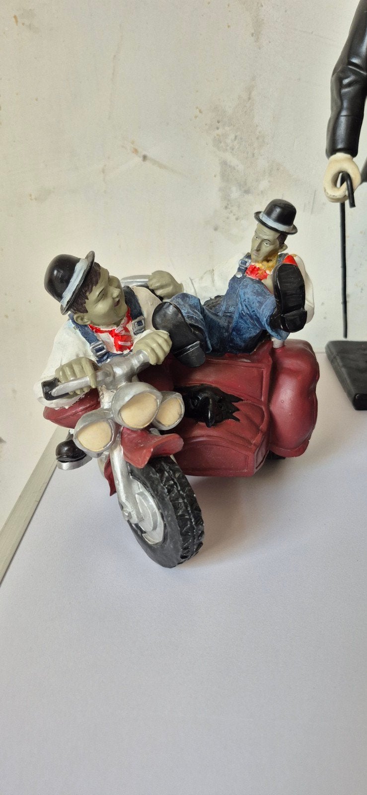 Spaarpot met Laurel & Hardy op Motor, Verzamelen, Ophalen of Verzenden, Gebruikt, Overige materialen, Strip- of Tekenfilmfiguur