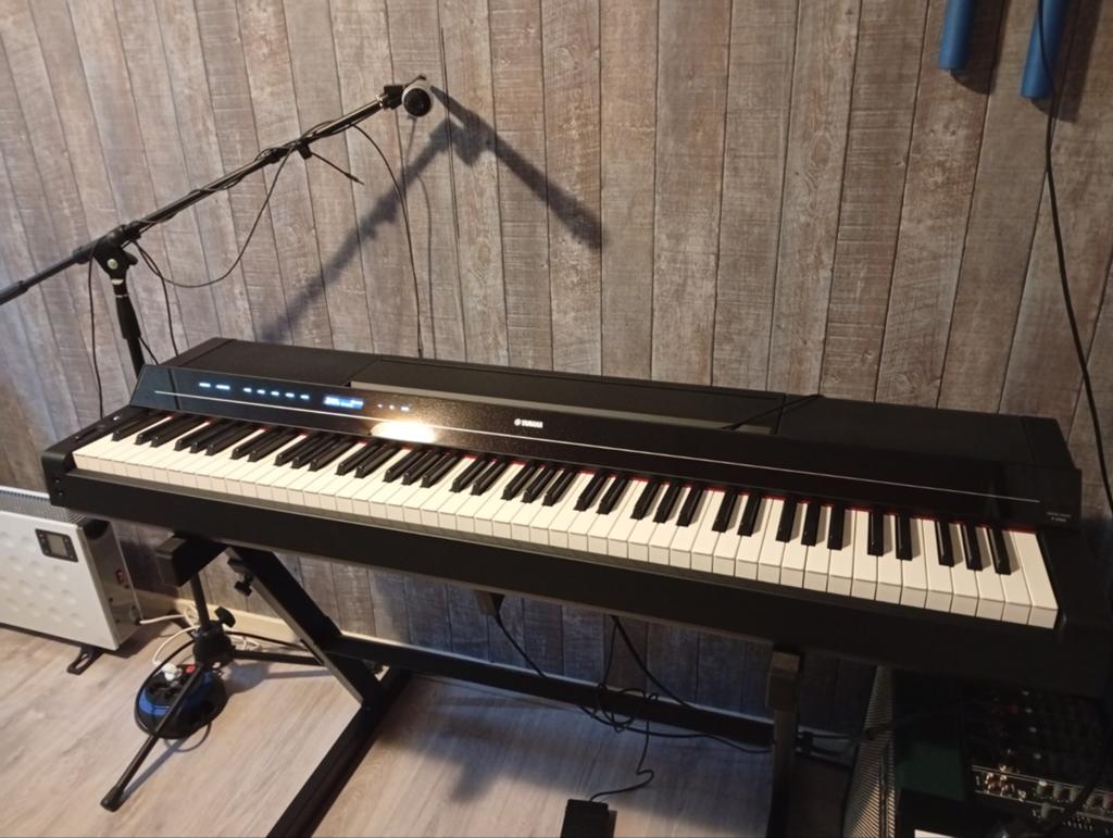 Yamaha P-S500 Digitale Piano) Laatste kans👇, Ophalen, Zwart, Digitaal, Zo goed als nieuw