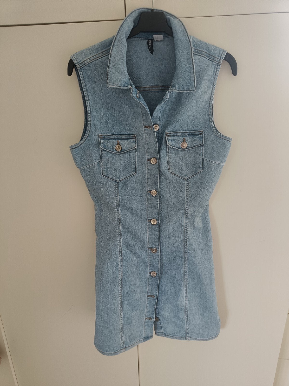 HM mt M jeansjurk nieuw stretch 🩵, Kleding | Dames, Jurken, Maat 38/40 (M), H&M, Blauw, Nieuw