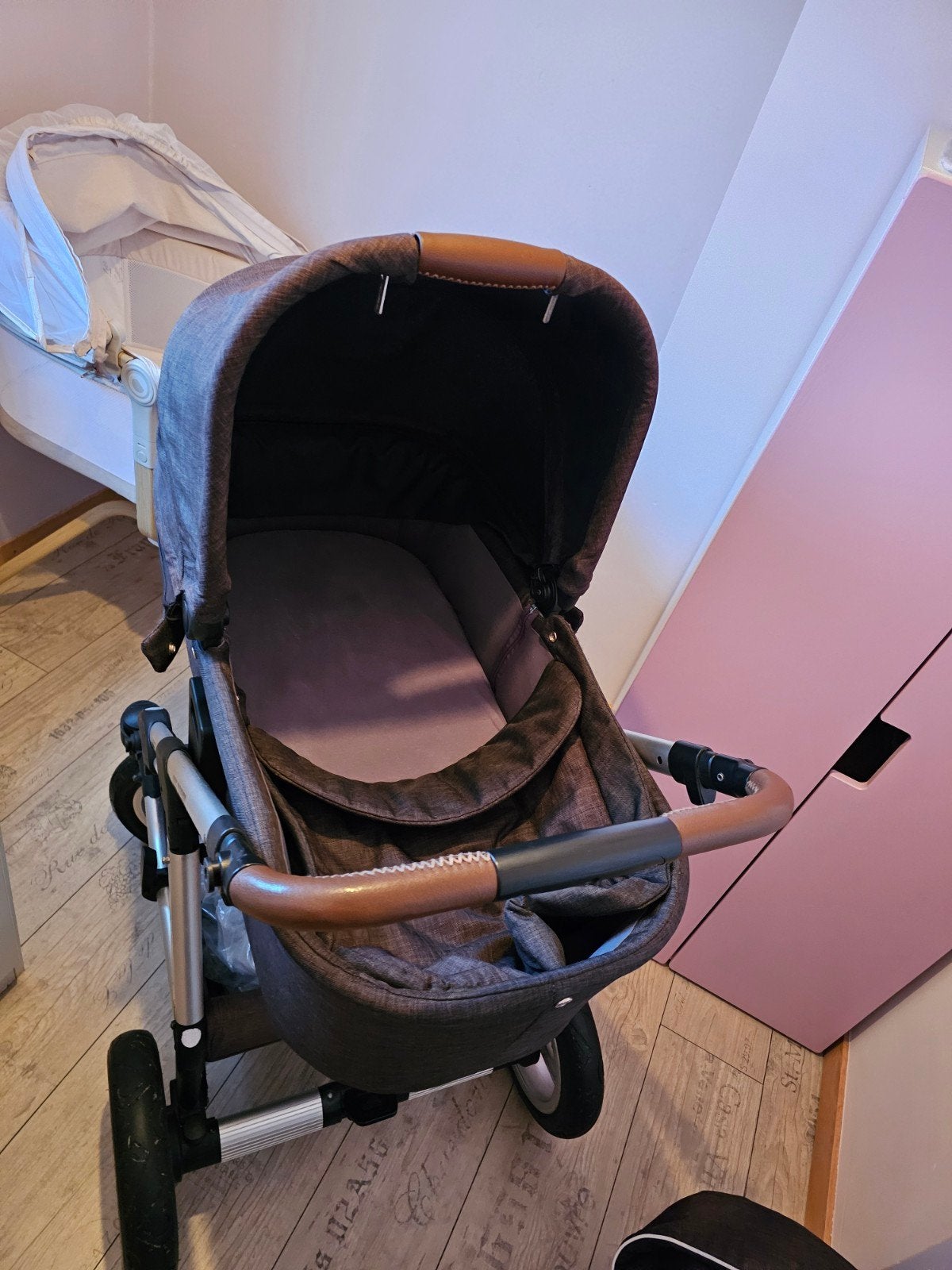 Babyartikelen zoals kinderwagen, autostoeltje en babywiegje, Ophalen, Overige merken