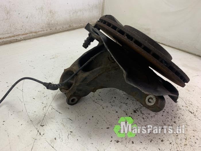 Fusee links-voor van een Mini Countryman, Gebruikt, -, -, Ophalen of Verzenden
