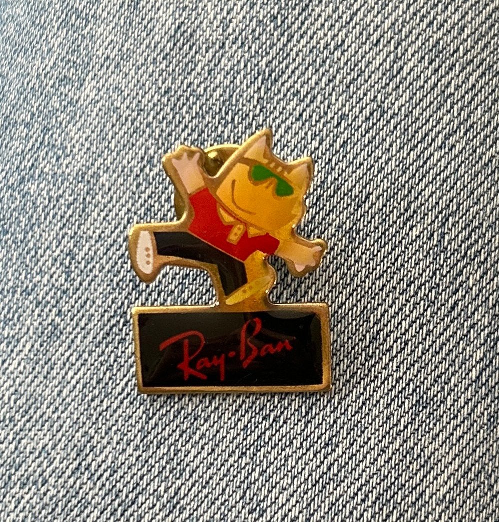 Vintage Ray-Ban Buster Speldje pin Emaille Promo 1988-1992, Verzamelen, Verzenden, Zo goed als nieuw, Merk, Speldje of Pin