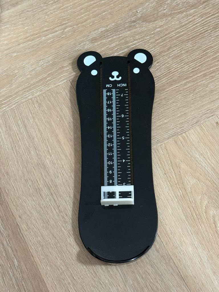 Voetmeter voor baby's en kinderen - Zwart beertje (NIEUW), Ophalen of Verzenden, Zo goed als nieuw