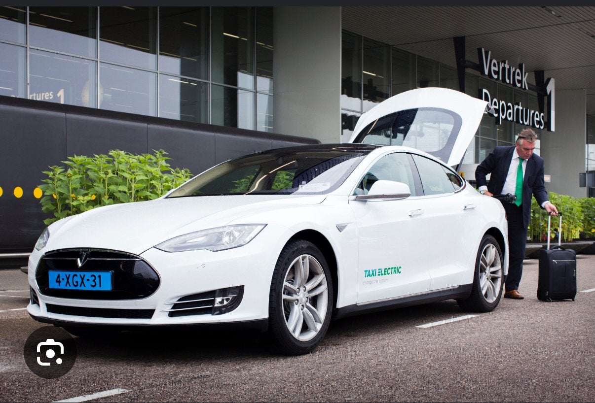 Elektrische  diesel taxi’s te huur – vergunning Taxiklaar, Ophalen of Verzenden, Zo goed als nieuw, Laadkabel