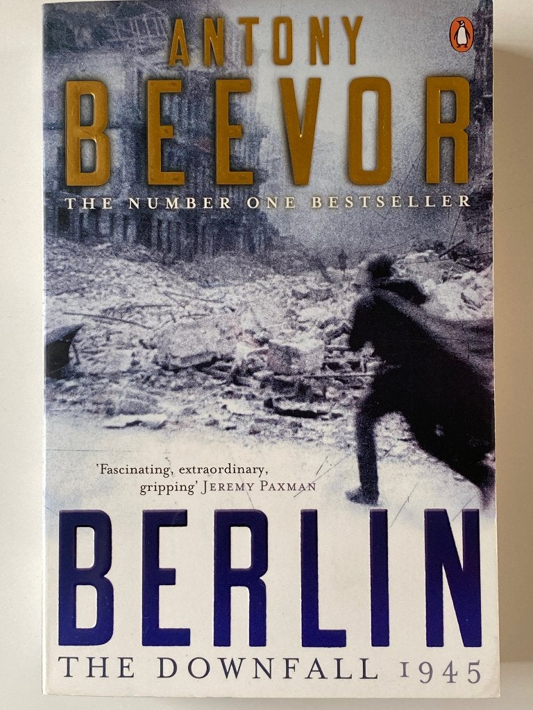 Antony Beevor   Berlin (paperback), Ophalen of Verzenden, Tweede Wereldoorlog, Gelezen