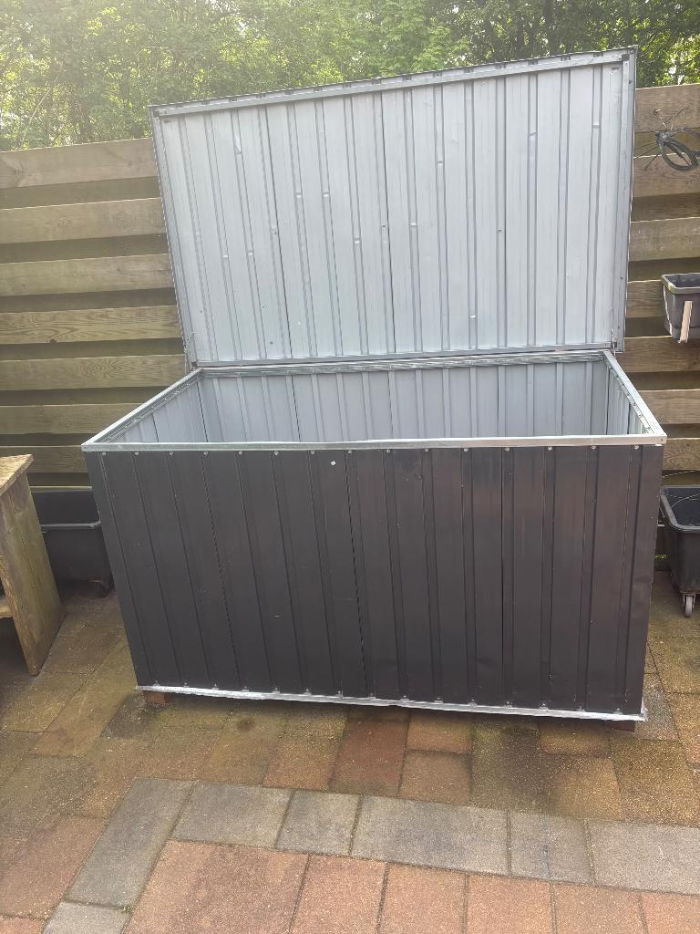 Aluminium kist, Tuin en Terras, Ophalen, Gebruikt, Metaal, Overige typen