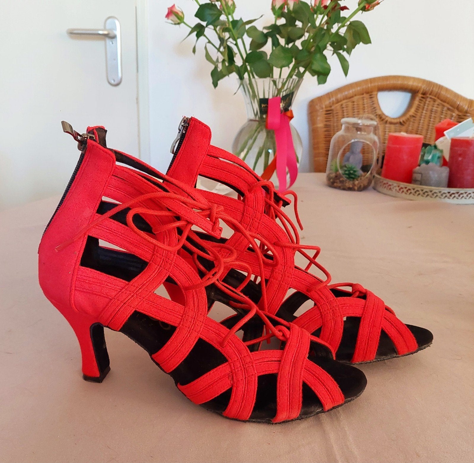 Rode dansschoenen maat 42 voor salsa, bachata,  kizomba, Ophalen of Verzenden, Gedragen, Rood, Dansschoenen