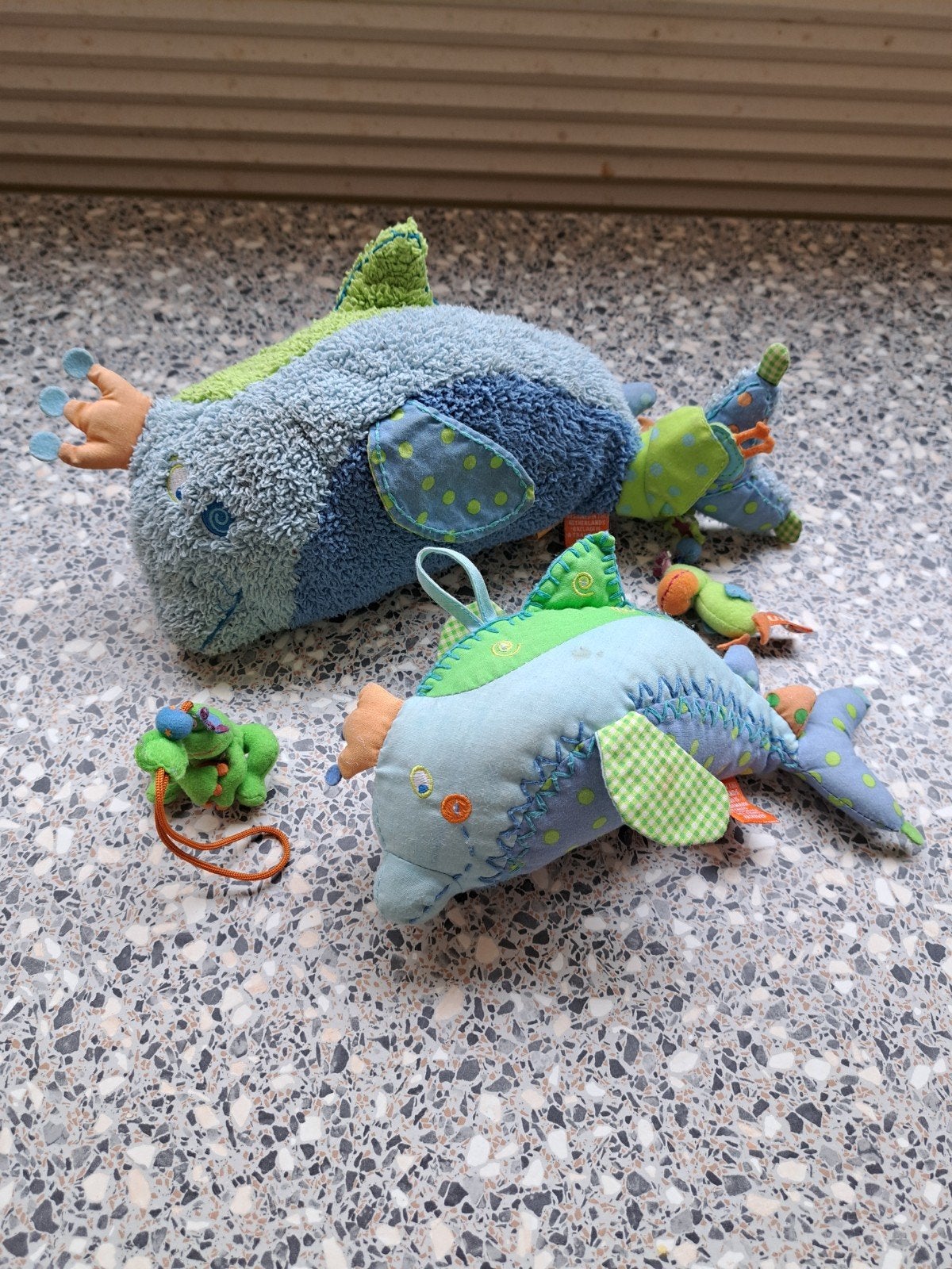 Dushi Badadi dolfijn knuffel,  knuffels, Ophalen of Verzenden, Zo goed als nieuw, Overige typen