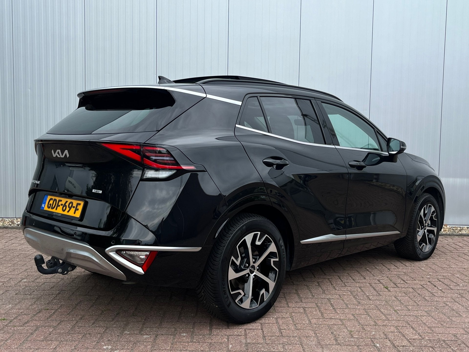 Kia SPORTAGE 1.6 T-GDi Hybrid DynamicPlusLine | Schuif-/kant, Auto's, Gebruikt, 4 cilinders, Zwart, Origineel Nederlands