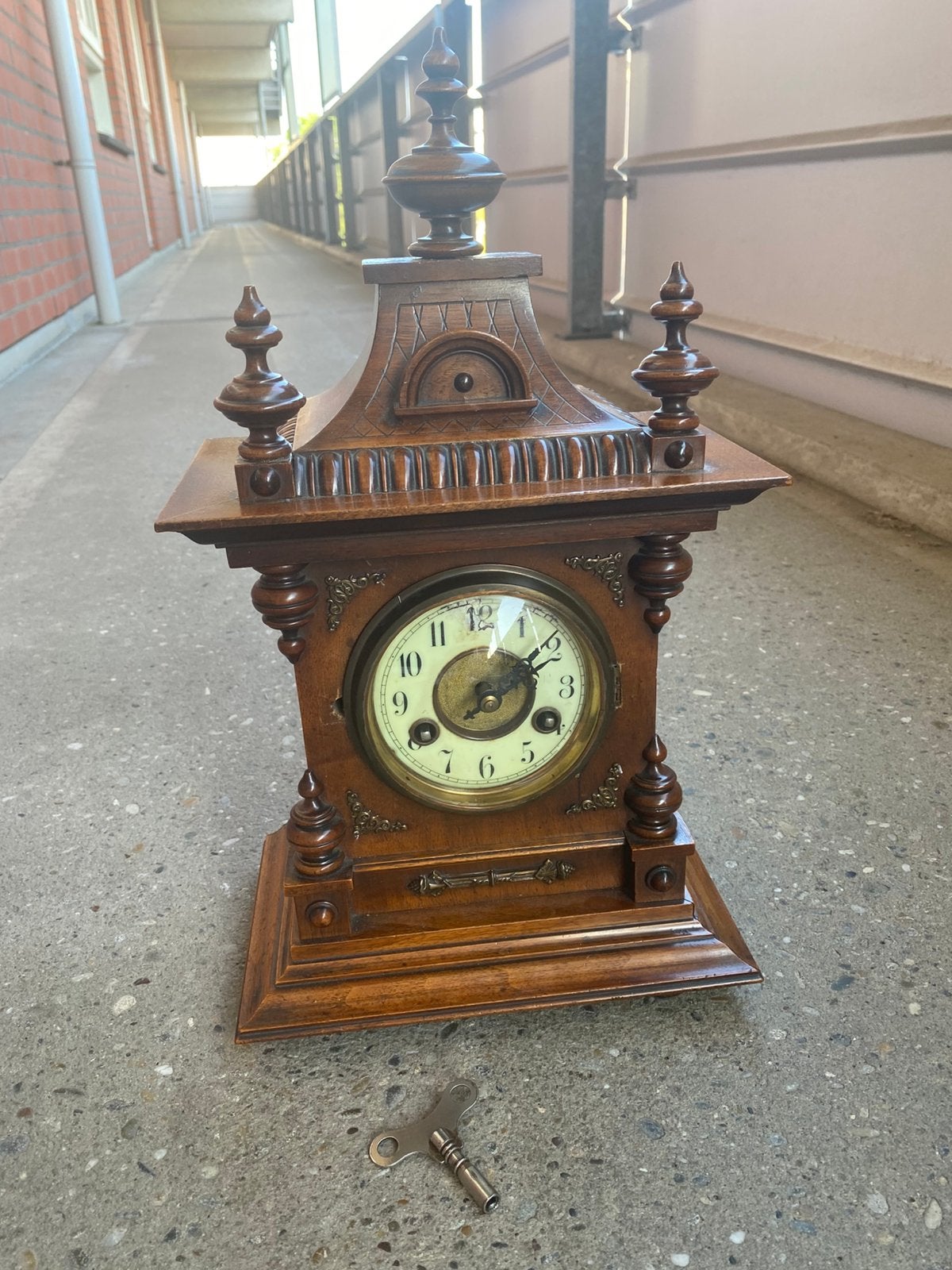 notenhouten tafelklok pendule, Ophalen of Verzenden