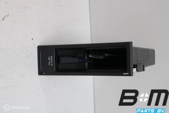 Media - in module VW Tiguan 5N 5N0035342E, Gebruikt