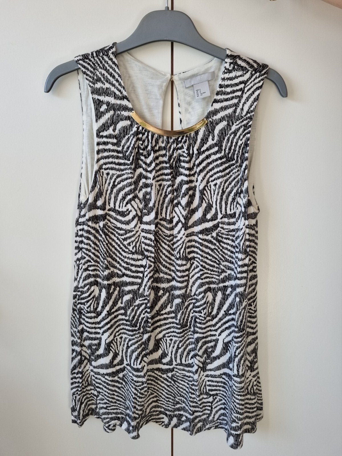 H&M Zebra Print Top met Gouden Detail - Maat S, H&M, Zwart, Ophalen of Verzenden, Zo goed als nieuw