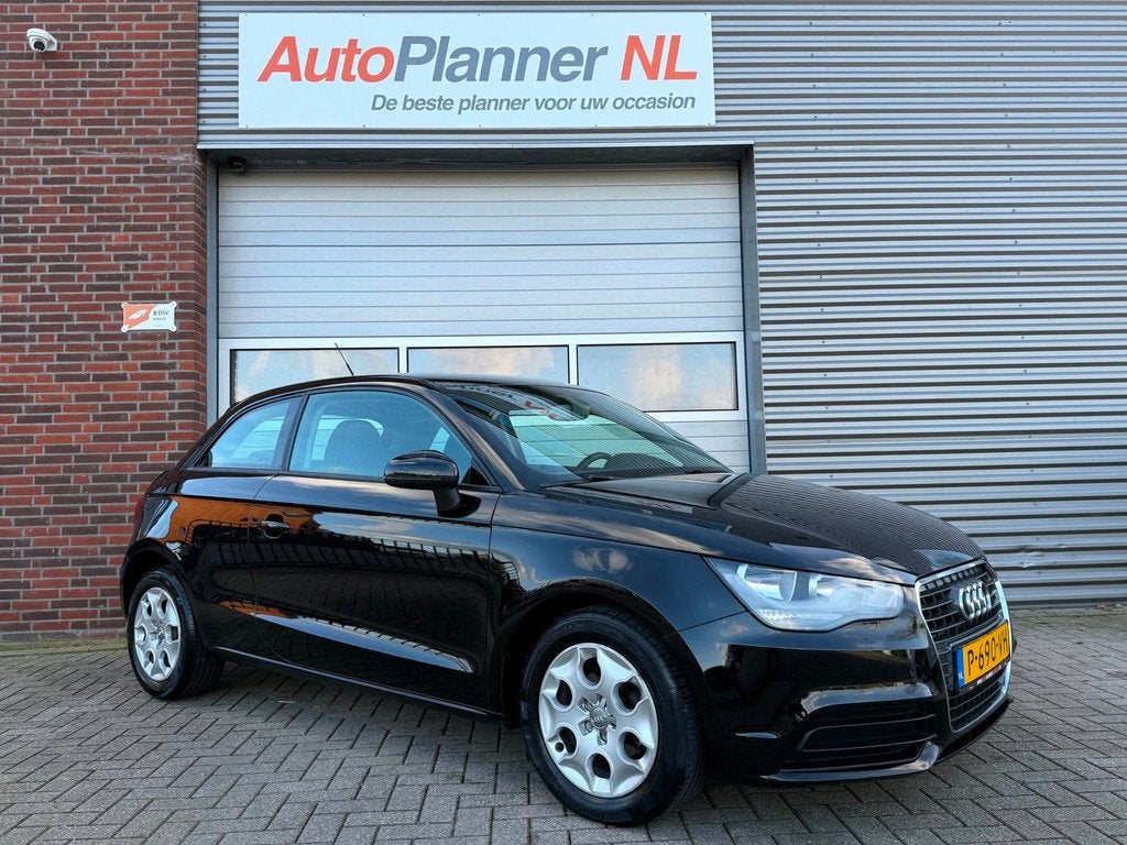 Audi A1 1.2 TFSI Ambition Pro Line! Airco! PDC! Stoelverw.!, Voorwielaandrijving, Euro 5, 4 cilinders, 4 stoelen
