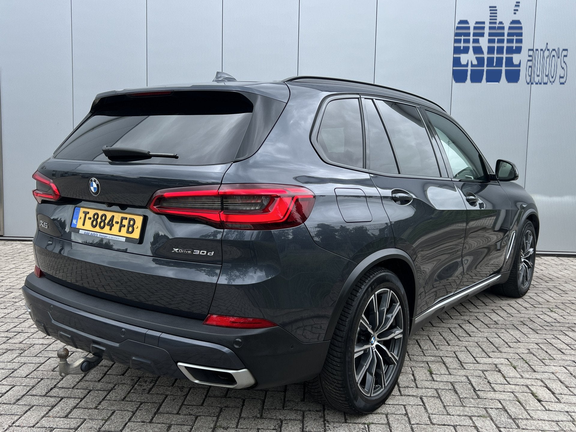 BMW X5 xDrive30d High Executive X-Line Luchtvering Trekhaak, Auto's, Gebruikt, 2993 cc, Met garantie (alle), 255 €/maand