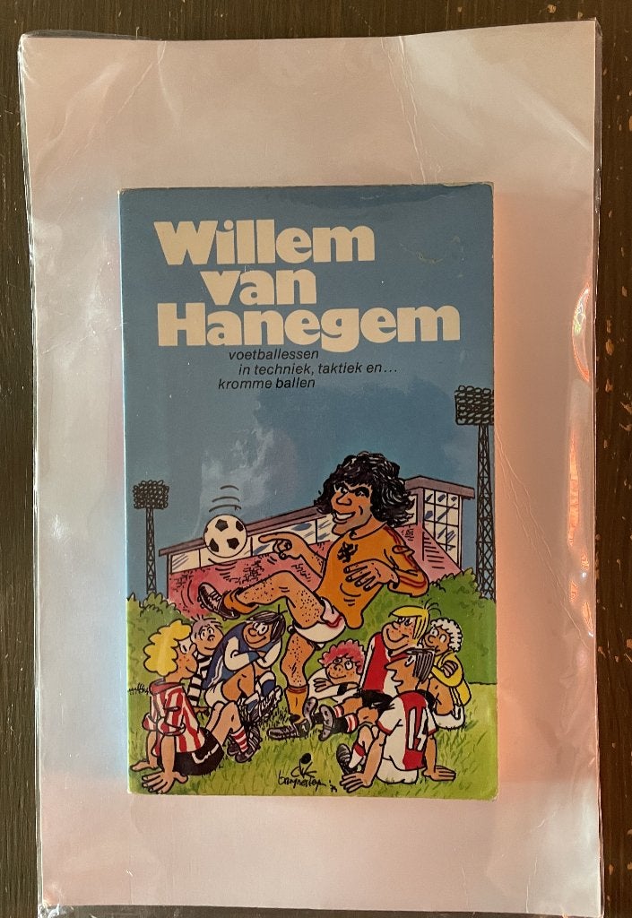 Willem van Hanegem    2.50 euro, Ophalen of Verzenden, Gelezen, Balsport