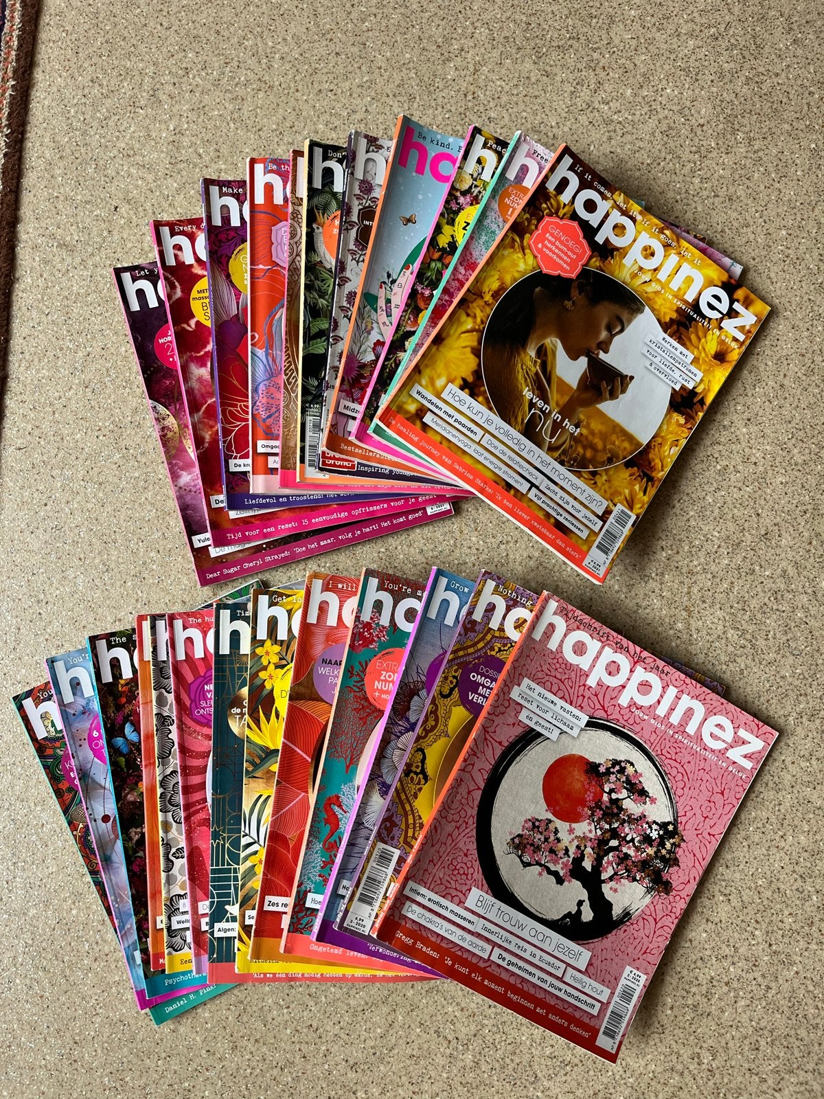24 Happinez tijdschriften (2019-2024) - Nette staat, Ophalen, Gelezen, Lichaam en Geest