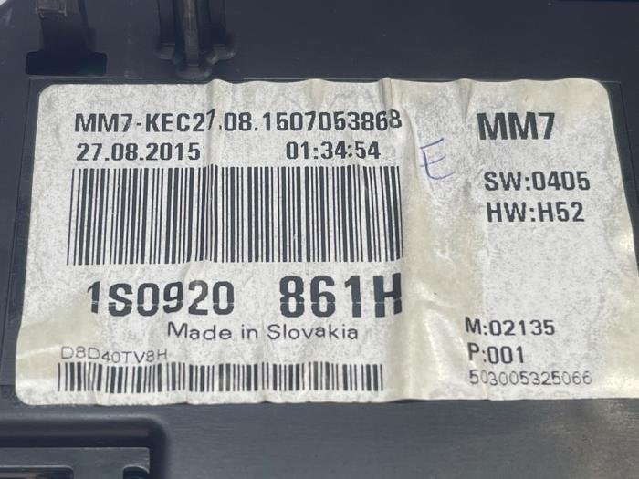 Kilometerteller KM van een Volkswagen UP, Gebruikt, -, -, -