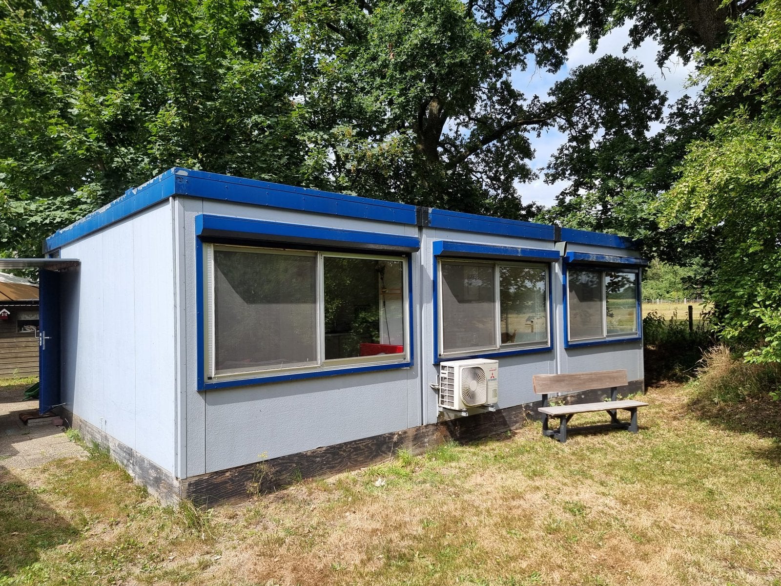 Zeer nette woonunit,  gasloos, Ophalen