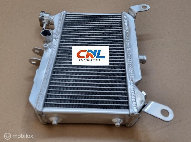Radiateur Honda NC19 NSR400 NS400R NS400RG 1985-1988, Nieuw, Ophalen of Verzenden
