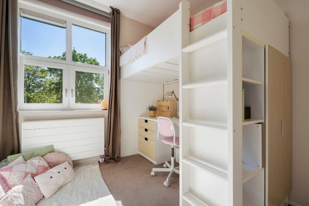 IKEA STUVA Hoogslaper, bureau, kleding & boekenkast, complee, Ophalen, Eenpersoons, Zo goed als nieuw, 200 cm