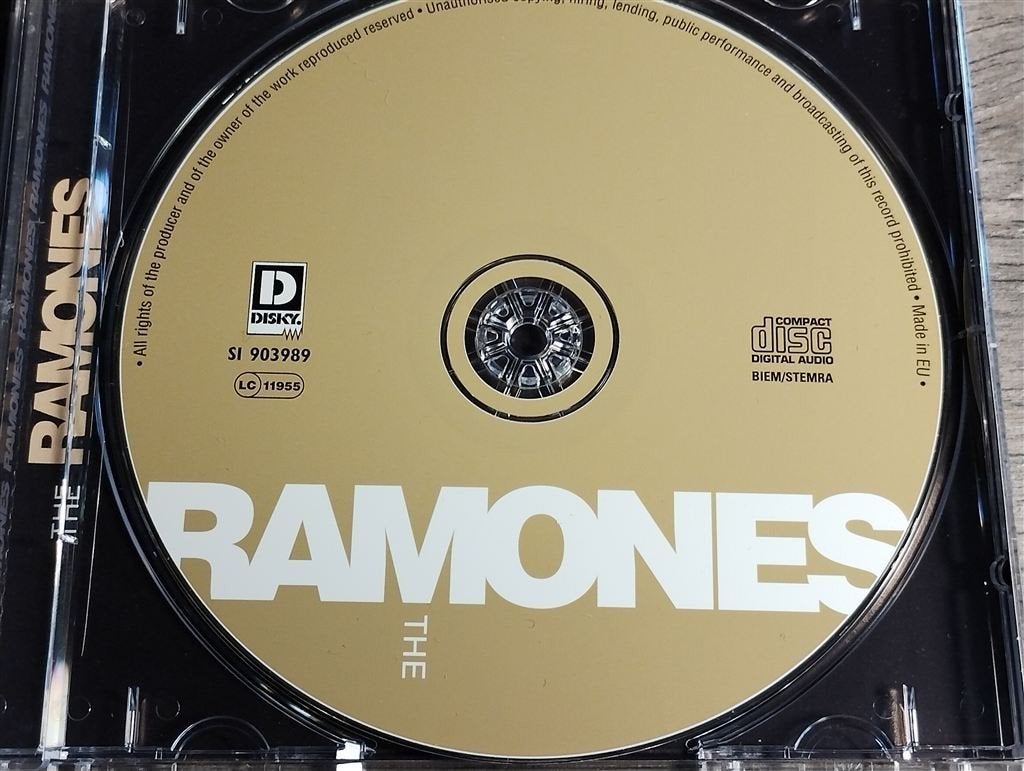 The Ramones - The Ramones, Ophalen of Verzenden, Zo goed als nieuw, Poprock