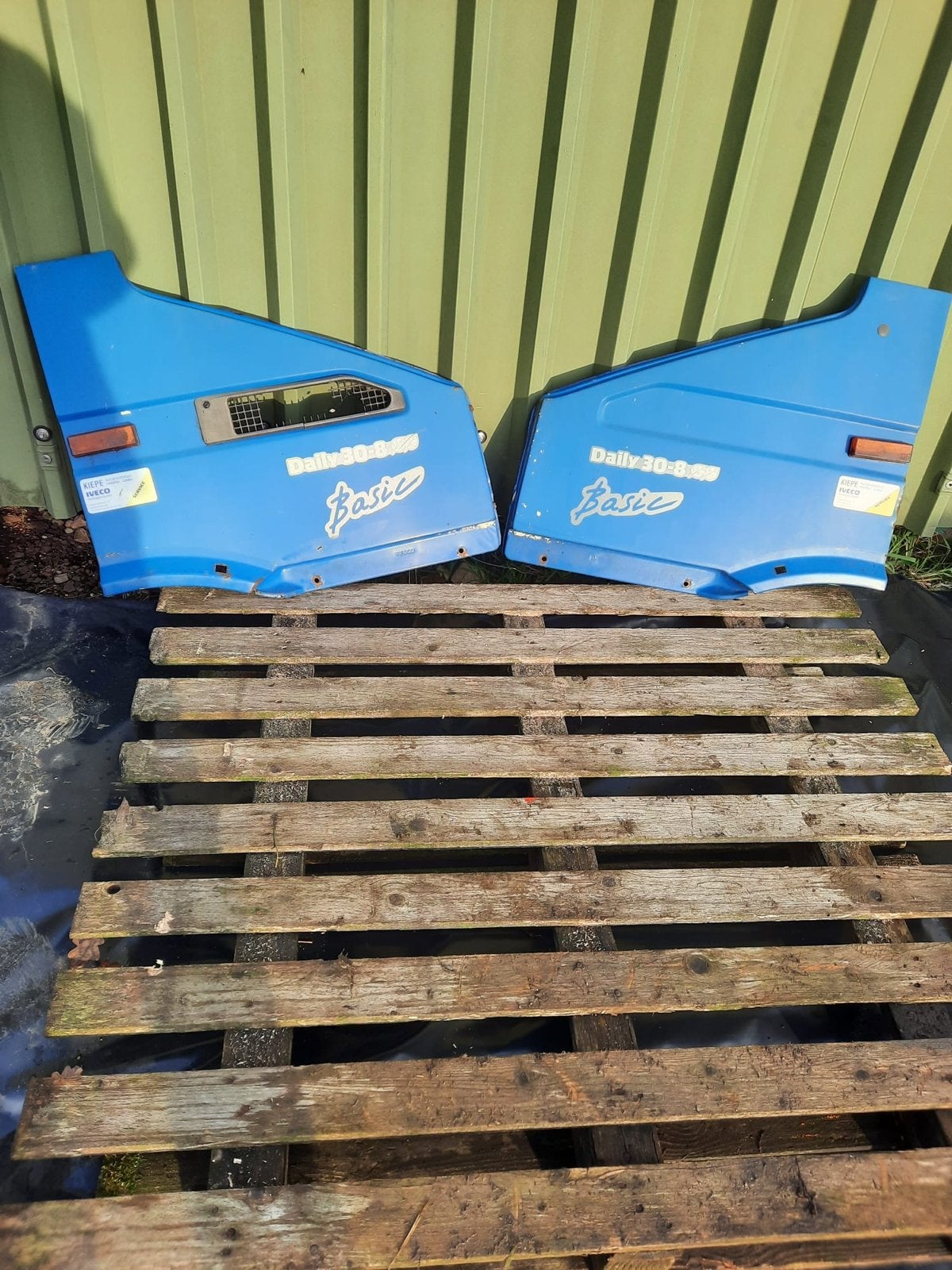 Spatborden Iveco Daily derie 2 30-8 Basic (set van 2), Ophalen, Gebruikt, Spatbord