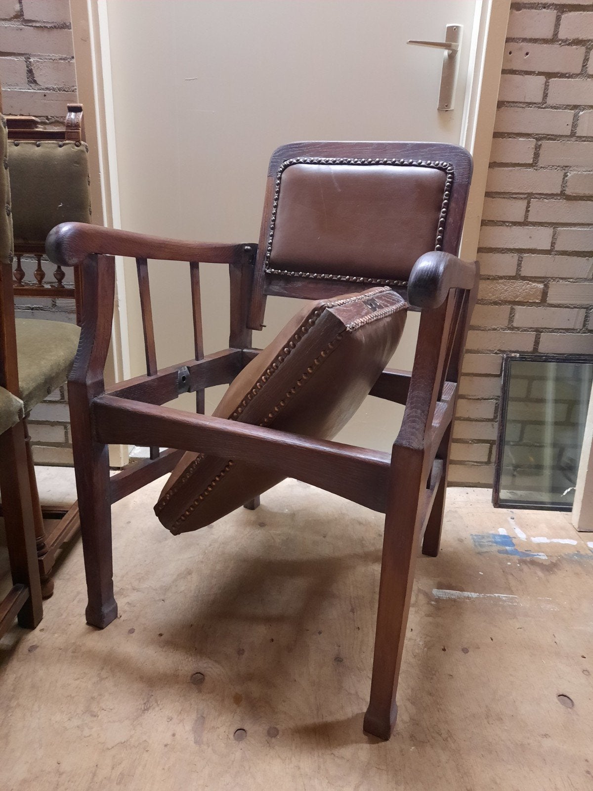 Antieke houten kappers stoel.., Ophalen