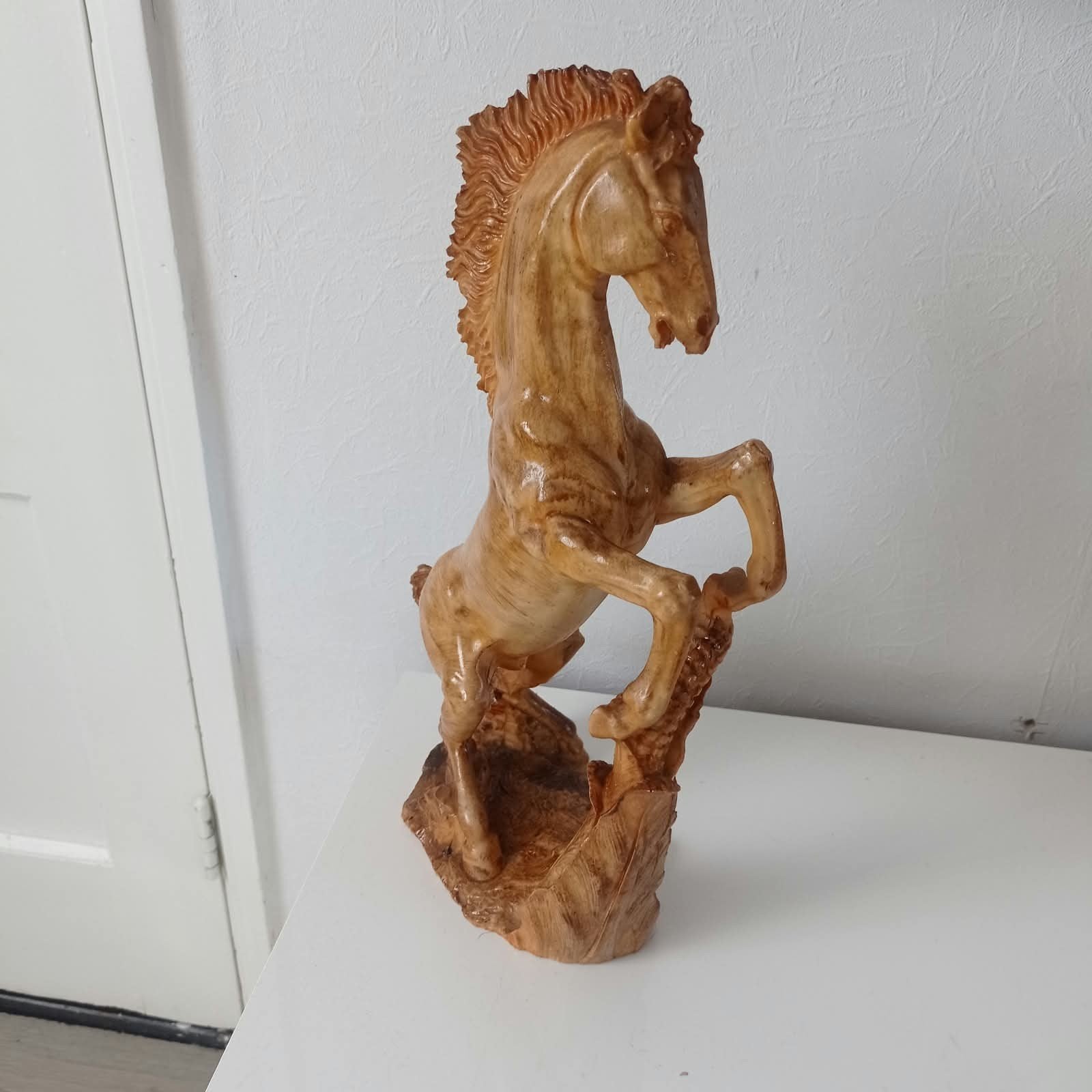 Italiaanse sculptuur Steigerend paard, 40 cm, Ophalen of Verzenden, Zoogdier, 20 - 50 cm, Overige materialen