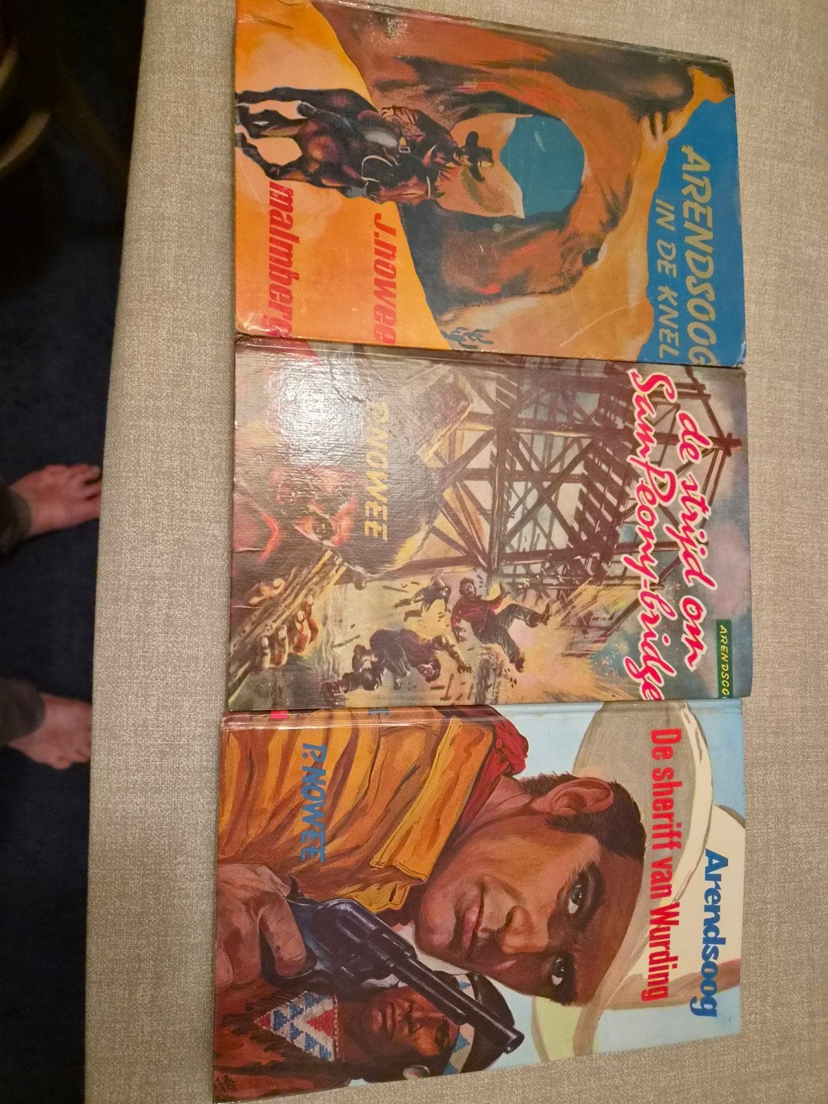 te koop aangeboden of ruilen 6 arendsoog boeken, Boeken, Eén comic, Ophalen, Zo goed als nieuw, Japan (Manga)