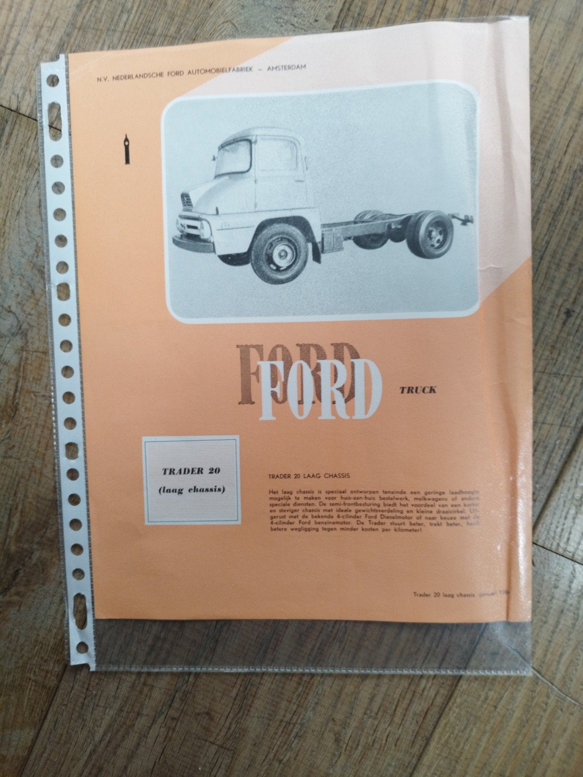 Ford Trader 20 Laag Chassis - Technische Gegevens (1964), Gelezen, Ford, Ophalen of Verzenden, Ford Motor Company