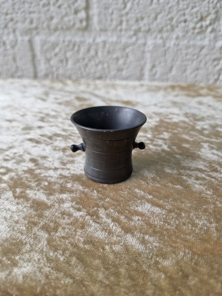 Mini vintage vijzel / decoratief metalen potje, Ophalen of Verzenden