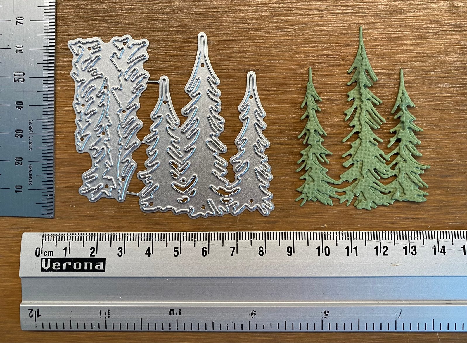 Snijmal kleine Kerstboompjes, Hobby en Vrije tijd, Ophalen of Verzenden, Nieuw, Kerst, Pons of Mal
