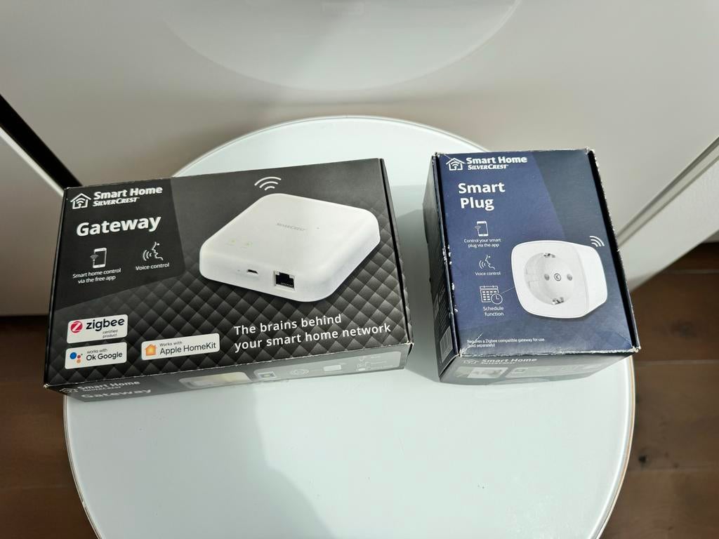 LIDL Silvercrest Gateway & Smart Plug (als nieuw), Ophalen of Verzenden, Zo goed als nieuw