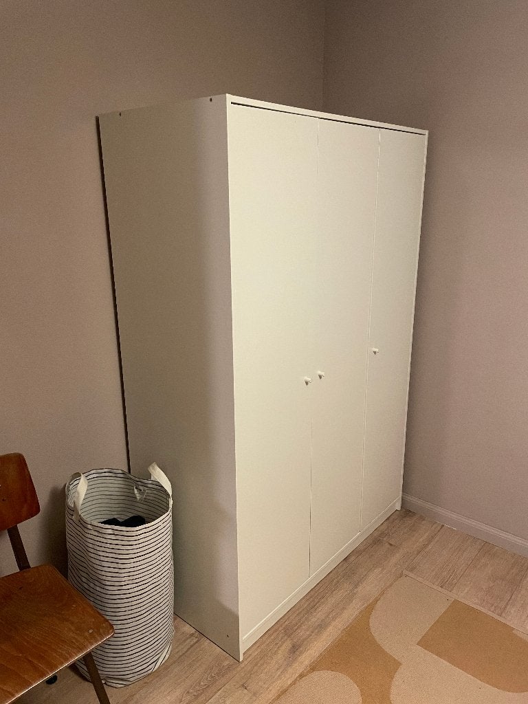 IKEA KLEPPSTAD KAST, Ophalen, Gebruikt