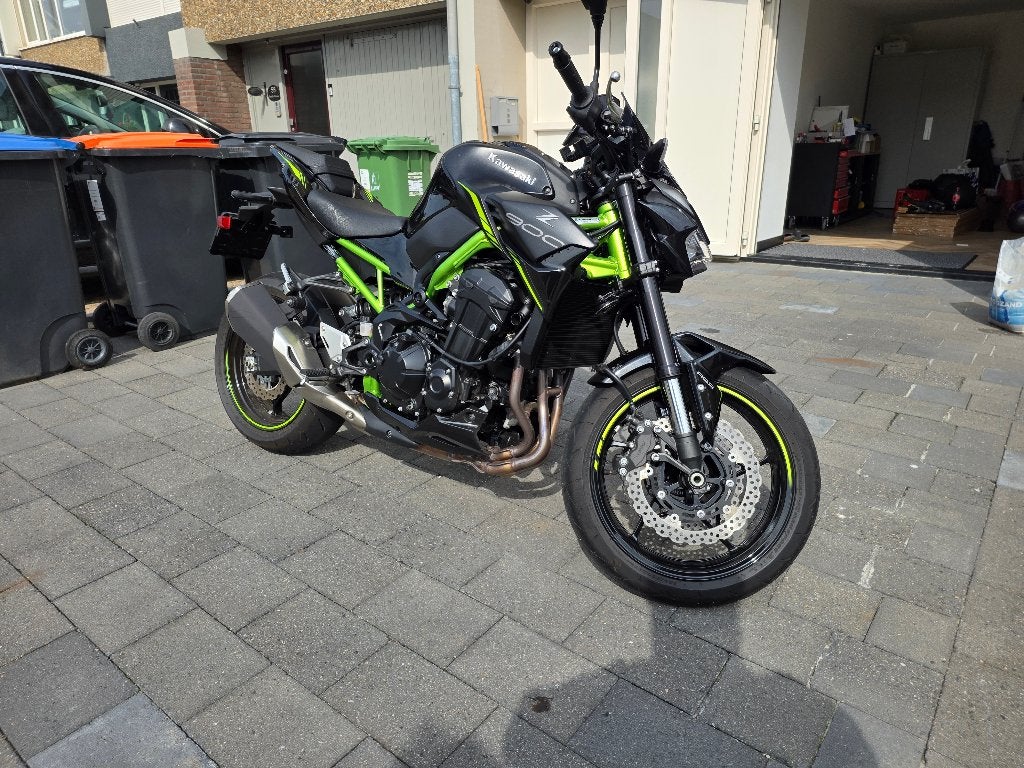 Kawasaki Z900 | Eerste eigenaar | Nieuwstaat | Lage KM stand, Kawasaki, Motorrijbewijs A, 900 cc, Noreply@kawasaki.nl